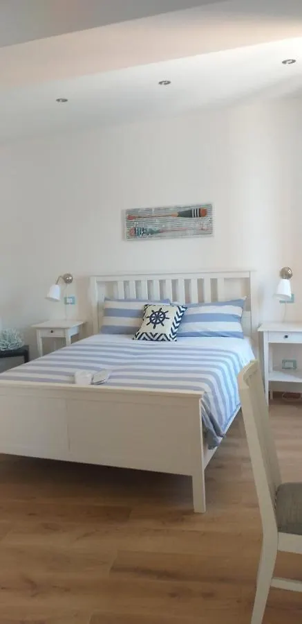 Affittacamere Il Timone Corniglia 0*,  Italië