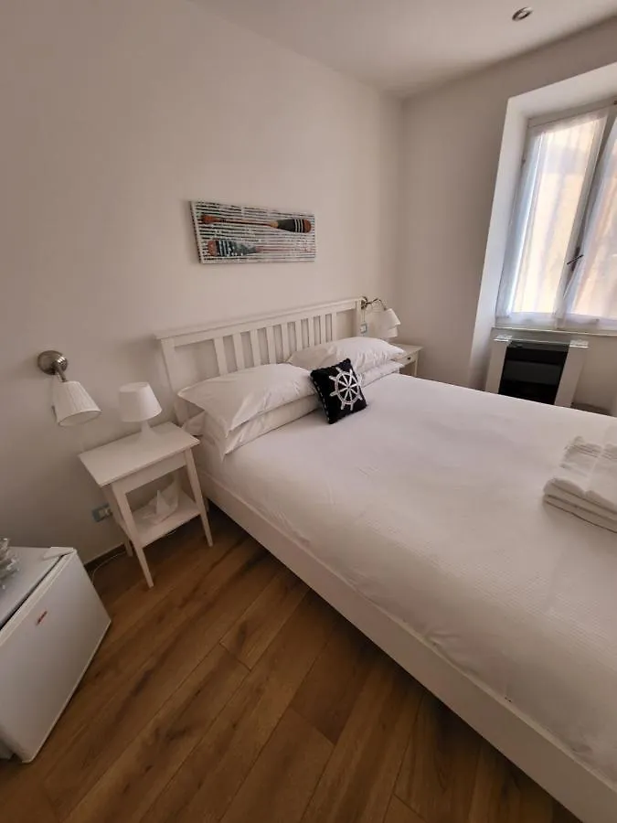 Affittacamere Il Timone Corniglia Gasthuis